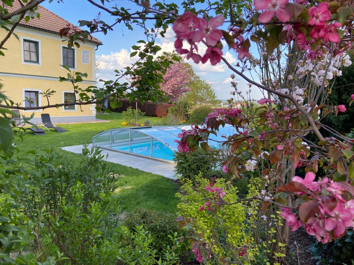 Familienbauernhof Strassbauer Villa Steinakirchen Am Forst Exterior foto