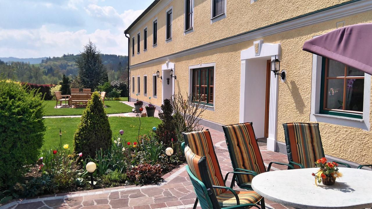 Familienbauernhof Strassbauer Villa Steinakirchen Am Forst Exterior foto